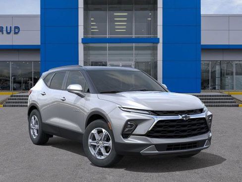 New 2026 Chevrolet Blazer LT w/ Convenience Package AWD/4WD image 31