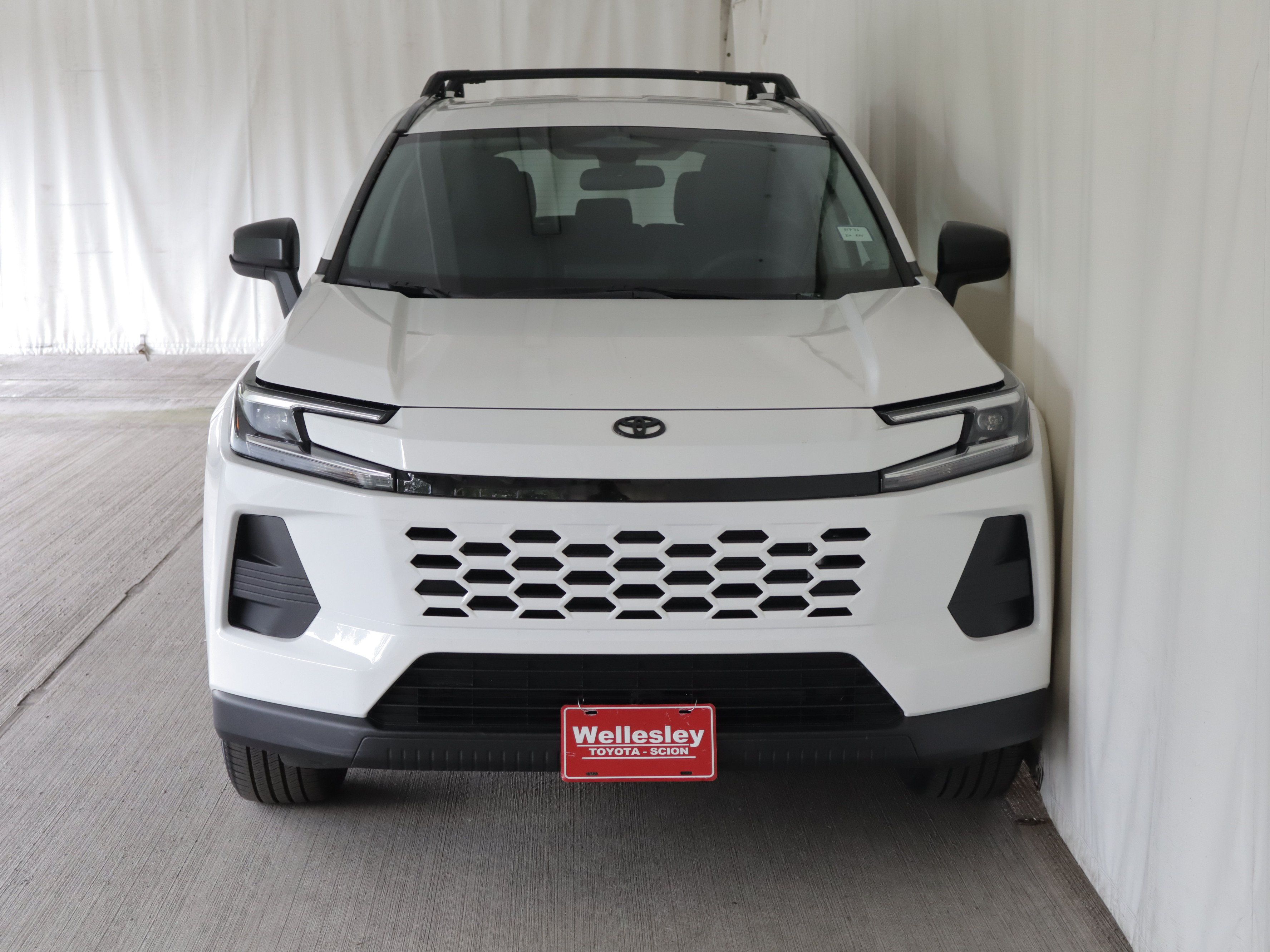 Used 2026 Toyota RAV4 LE AWD/4WD image 3