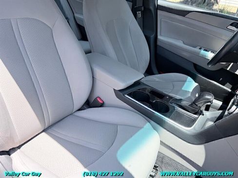 Used 2018 Hyundai Sonata SEL FWD image 11