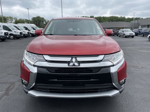 Used 2018 Mitsubishi Outlander SE AWD/4WD image 8