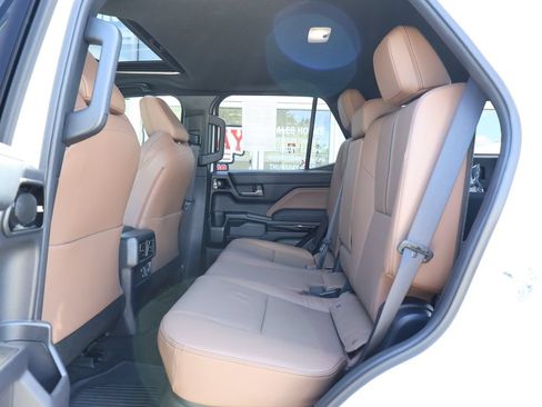 Used 2026 Toyota 4Runner Limited AWD/4WD image 28