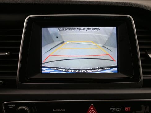 Used 2019 Hyundai Sonata Sport image 13