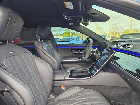 Used 2025 Mercedes-Benz S 63 AMG S image 11