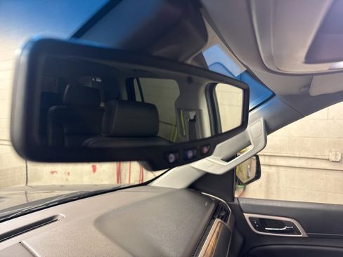 Used 2016 GMC Yukon Denali w/ Open Road Package image 43