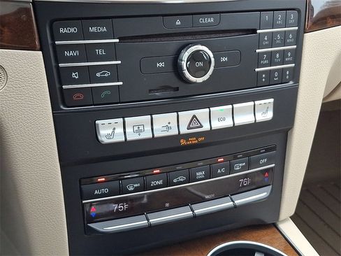 Used 2016 Mercedes-Benz E 400 4MATIC Coupe image 17