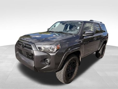 Used 2023 Toyota 4Runner SR5 AWD/4WD image 2