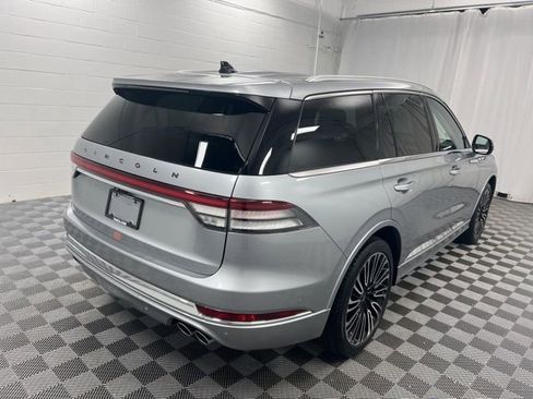 Certified 2023 Lincoln Aviator Black Label w/ Class IV Trailer Tow Package image 5