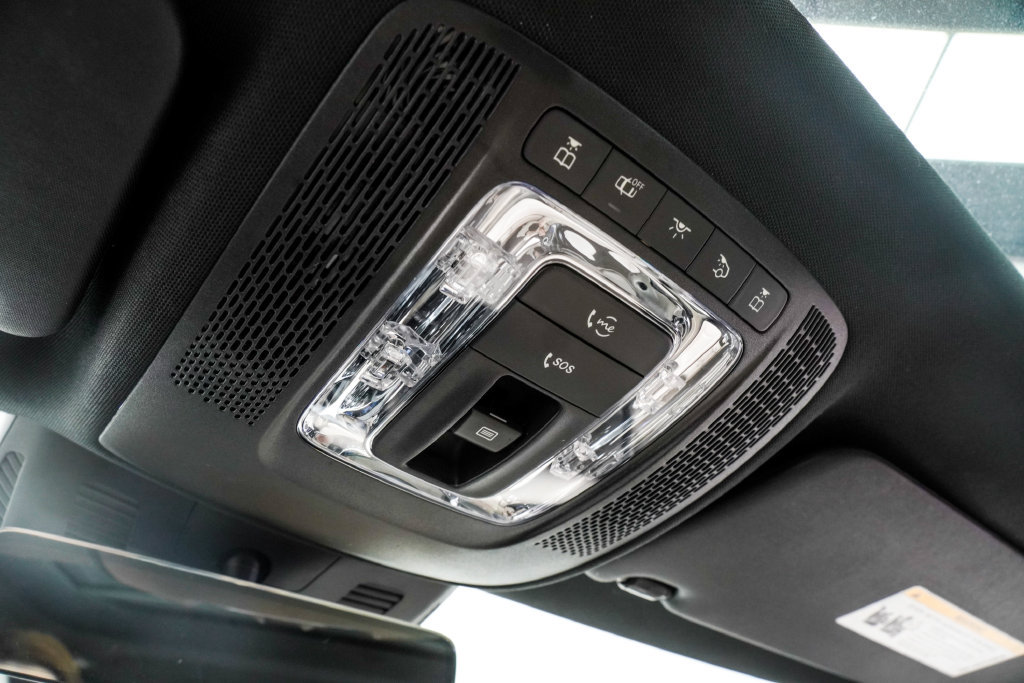 Used 2022 Mercedes-Benz CLA 250 4MATIC image 41