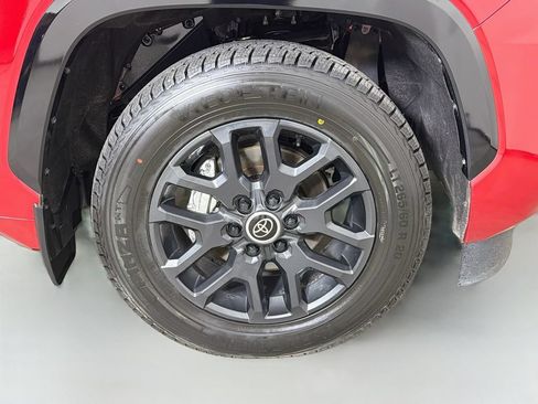 Used 2024 Toyota Sequoia Platinum AWD/4WD image 29