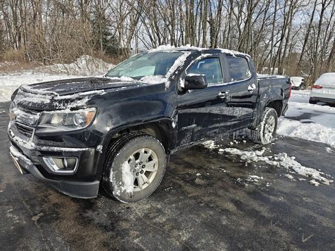 Used 2016 Chevrolet Colorado LT w/ LT Convenience Package image 8