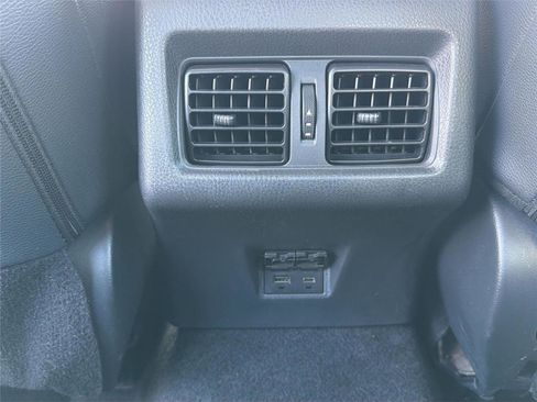 Used 2025 Toyota Camry SE FWD image 22