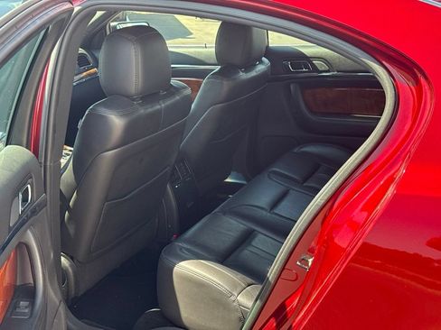 Used 2015 Lincoln MKS AWD w/ Equipment Group 201A image 14