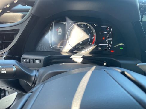 Used 2023 Lexus ES 350 w/ Premium Package image 6