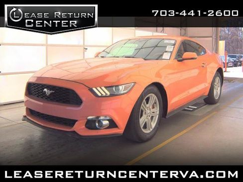 Used 2017 Ford Mustang Coupe image 1