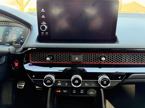 Used 2025 Honda Civic Si image 17