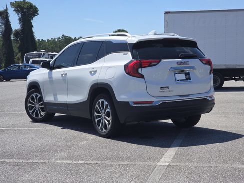 Used 2021 GMC Terrain SLT w/ LPO, Floor Liner Package FWD image 15