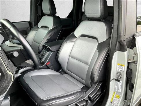 Used 2024 Ford Bronco Everglades AWD/4WD image 27