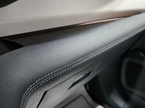 Used 2022 Toyota Sienna LE image 34