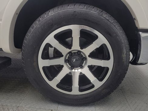 Used 2013 Ford F150 Lariat w/ Luxury Equipment Group image 31