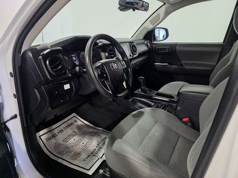 Used 2021 Toyota Tacoma SR5 image 14