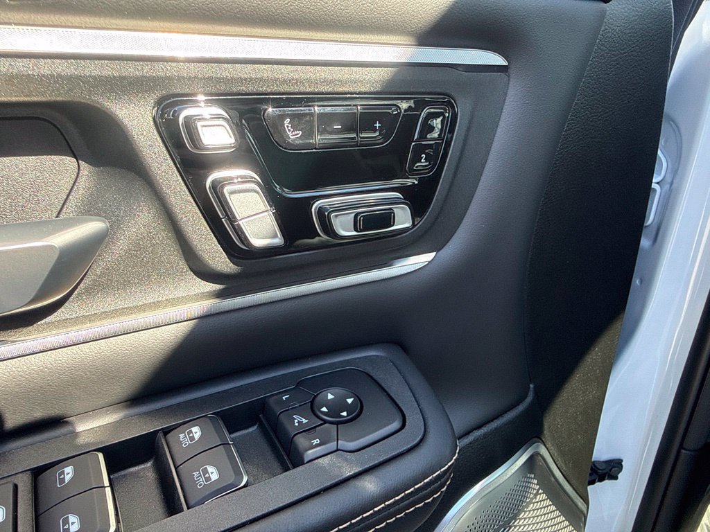 New 2027 RAM 1500 Tungsten w/ Trailer Tow Group AWD/4WD image 20