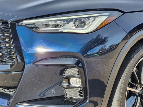 Used 2023 INFINITI QX50 Sport image 8