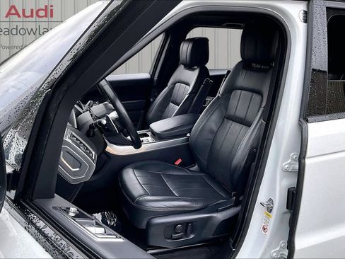 Used 2018 Land Rover Range Rover Sport Supercharged AWD/4WD image 21