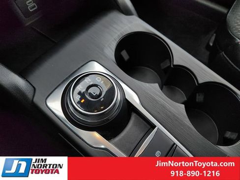 Used 2025 Ford Escape ST-Line image 20