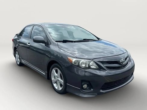 Used 2013 Toyota Corolla S FWD image 2