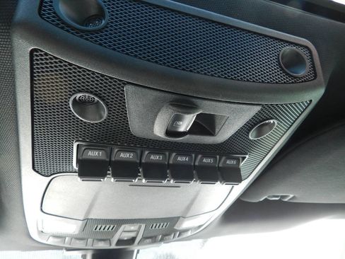 Used 2018 Ford F150 Raptor w/ Equipment Group 802A Luxury image 18