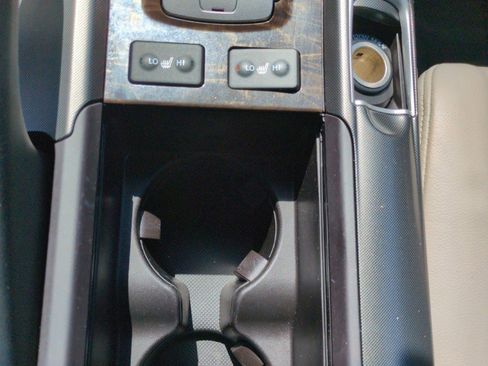 Used 2012 Acura TL FWD image 25