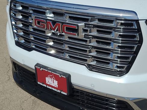 New 2026 GMC Acadia Denali w/ Super Cruise Package image 32