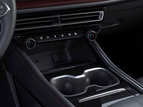 New 2026 Chevrolet Traverse Z71 w/ Enhanced Driving Package image 23