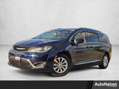 Used 2018 Chrysler Pacifica Touring-L Plus