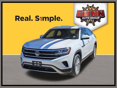 Used 2023 Volkswagen Atlas Cross Sport SE image 1