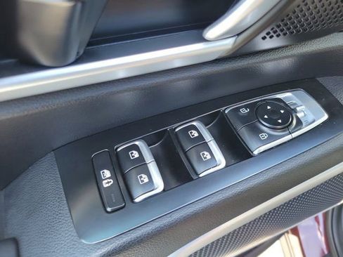 Used 2021 Kia Telluride LX FWD image 16