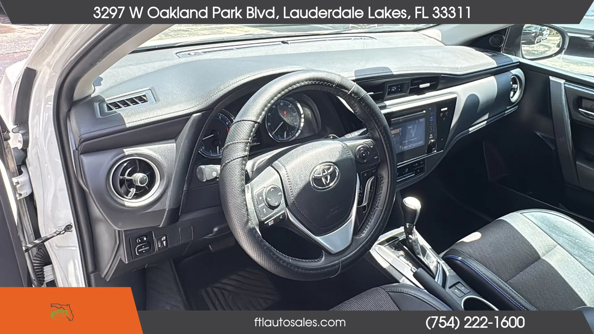 Used 2017 Toyota Corolla SE FWD image 18
