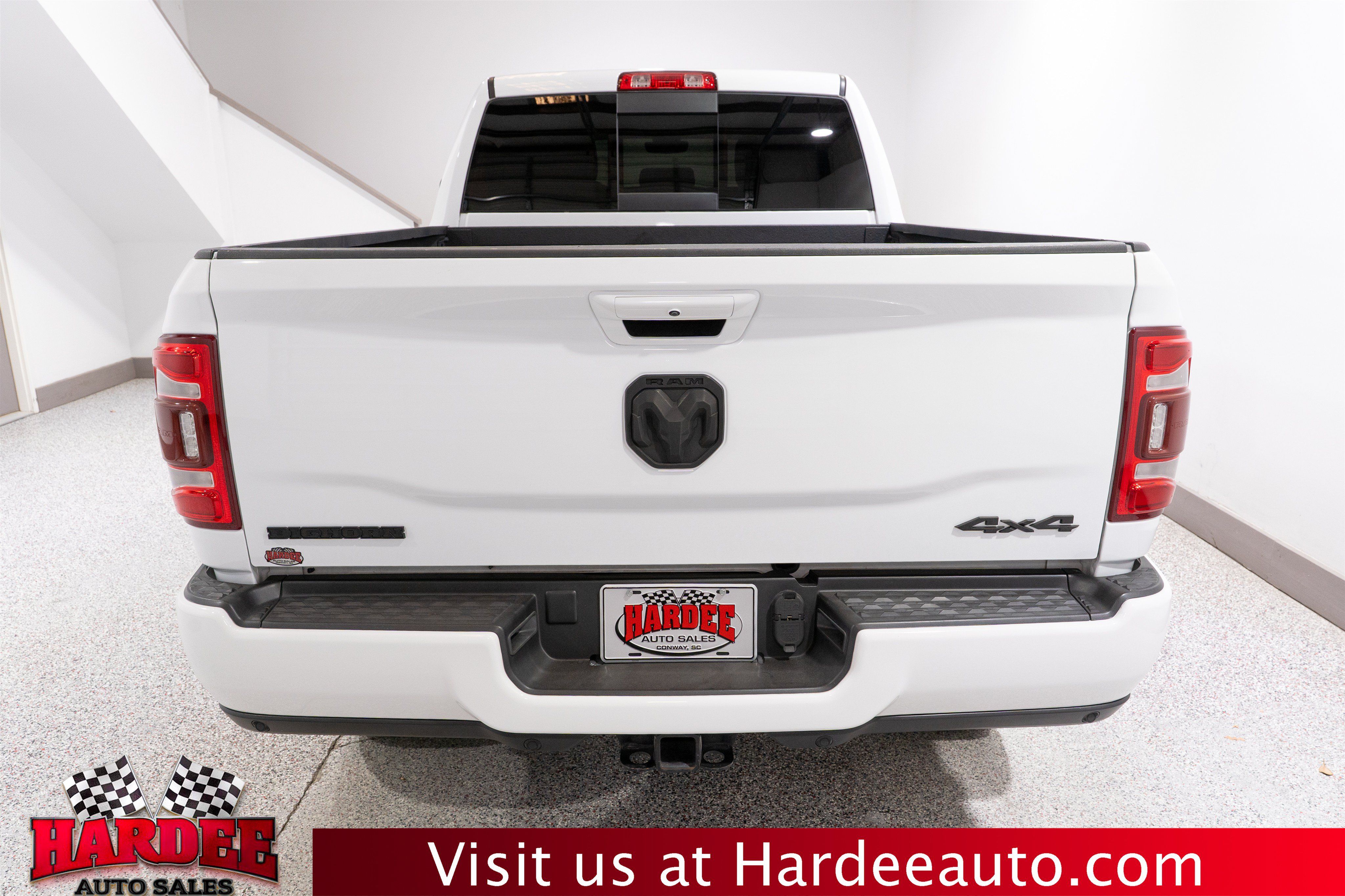 Used 2022 RAM 2500 Big Horn w/ Level C Equiment Group AWD/4WD image 4