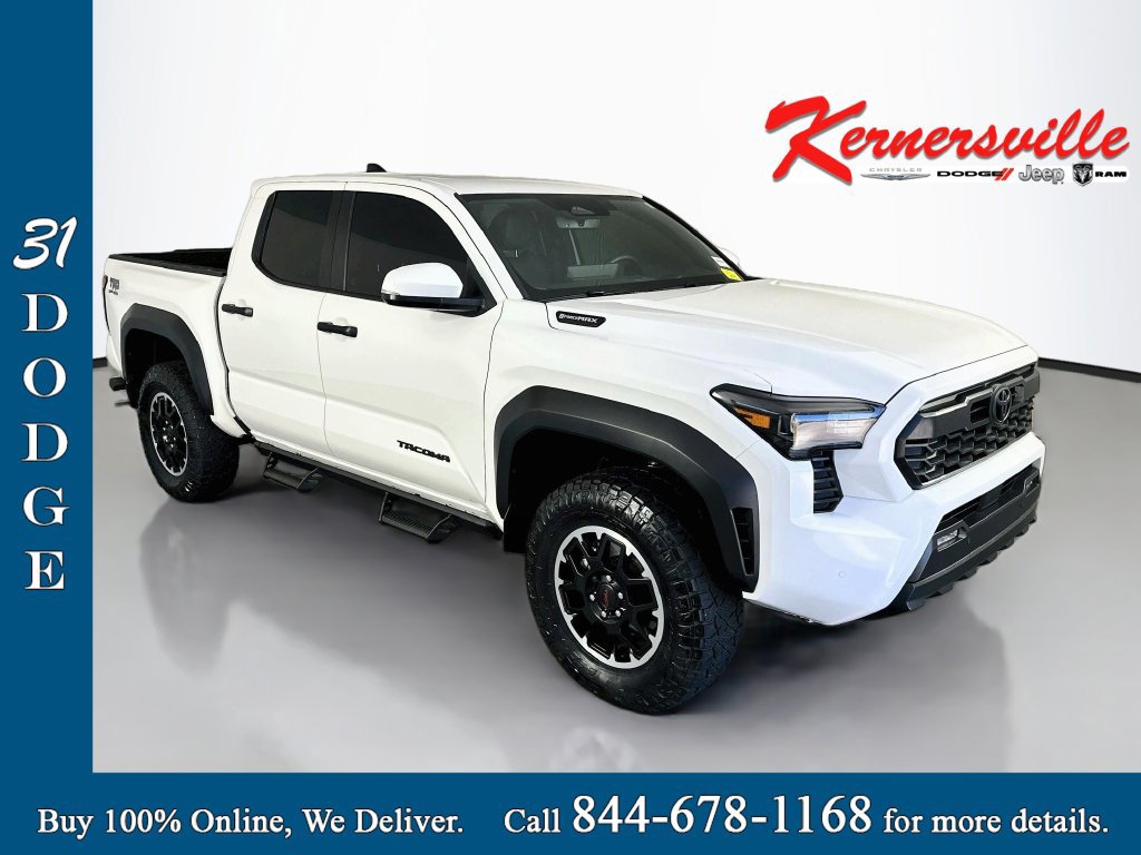 Used 2025 Toyota Tacoma TRD Off-Road w/ TRD Off Road Upgrade Package AWD/4WD image 1