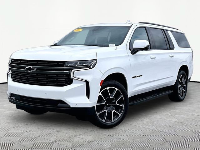 Used 2022 Chevrolet Suburban RST w/ Luxury Package AWD/4WD image 3