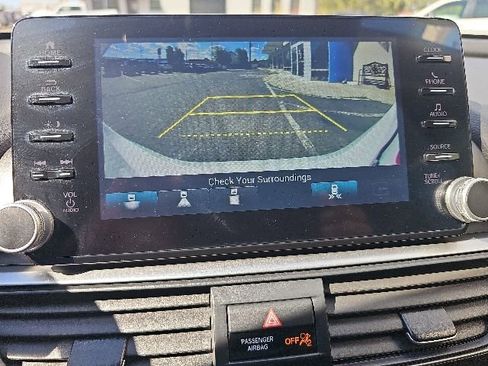 Used 2022 Honda Accord EX-L image 15