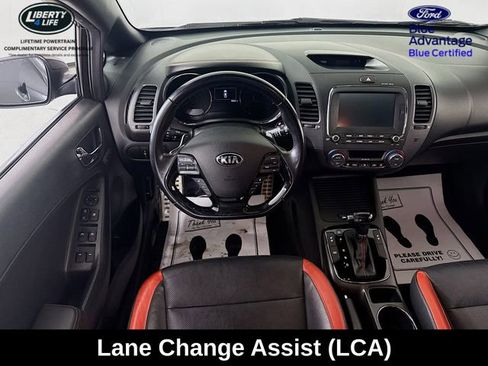 Used 2017 Kia Forte SX w/ SX Premium Tech Package image 25