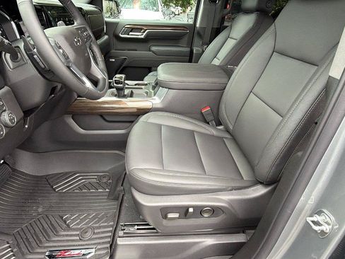 New 2026 Chevrolet Silverado 1500 RST w/ RST All Star Premium Package AWD/4WD image 16