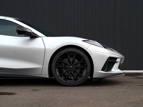 New 2026 Chevrolet Corvette Stingray Preferred Cpe RWD image 8