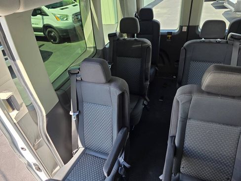 Used 2021 Ford Transit 350 XLT RWD image 14