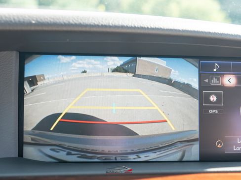 Used 2015 Lexus LS 460 AWD w/ Comfort Package image 29