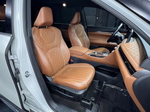 Used 2023 INFINITI QX60 Autograph w/ Cargo Package image 4