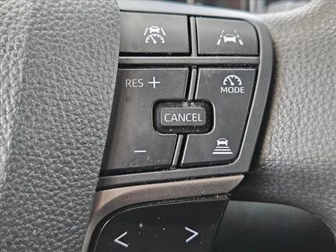 Used 2025 Toyota Camry LE image 15