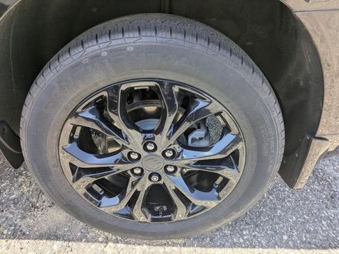 Used 2021 Buick Enclave Avenir image 25