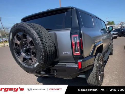 New 2026 GMC Hummer EV 3X w/ Carbon Fiber Edition Package AWD/4WD image 9